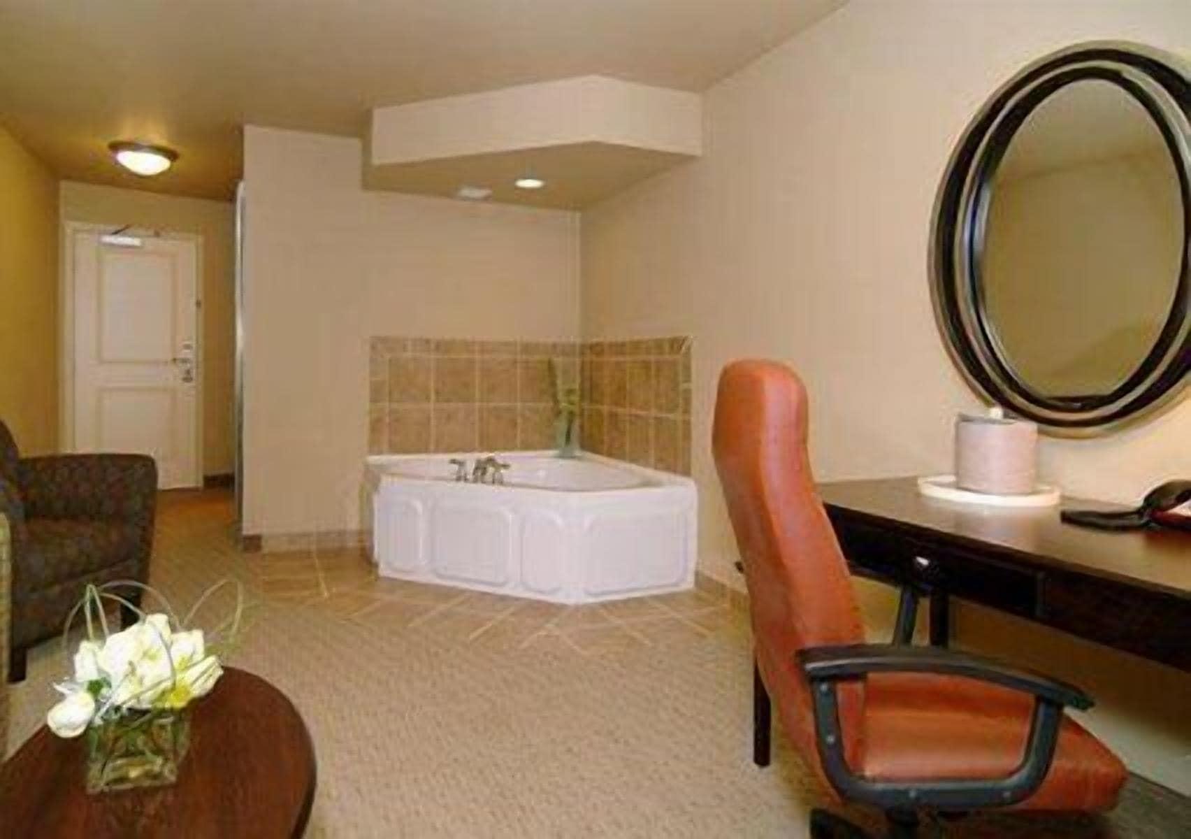 Comfort Suites Near Hot Springs Park Ngoại thất bức ảnh