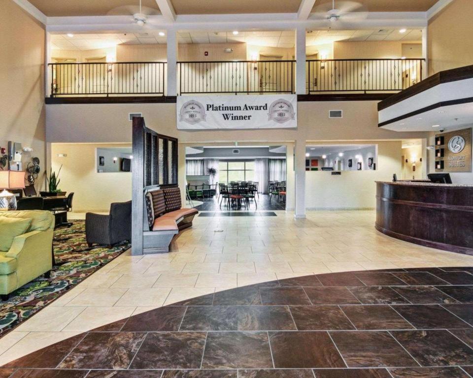 Comfort Suites Near Hot Springs Park Ngoại thất bức ảnh